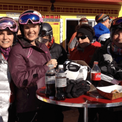 Why You Should Apply to Become a Snowmama:Snowpapa