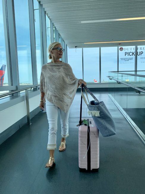 travel capsule wardrobe